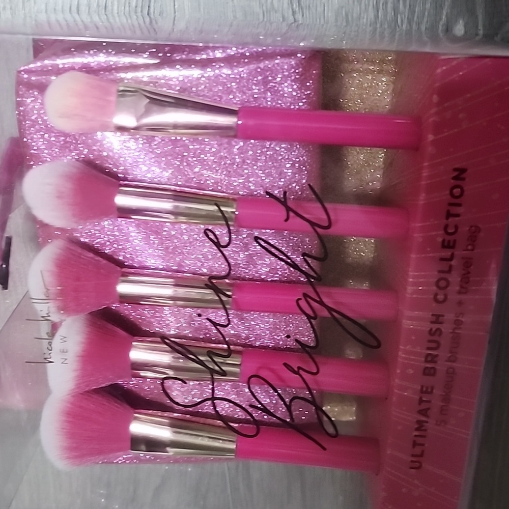 Make Up Brushes With Makeup Bag|Travel Bag Combo Pink - Picture 8 of 12
